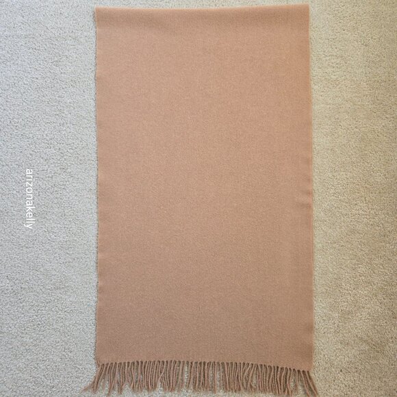 Classic Camel-colored Wool Scarf with Fringe Tan - Picture 12 of 14